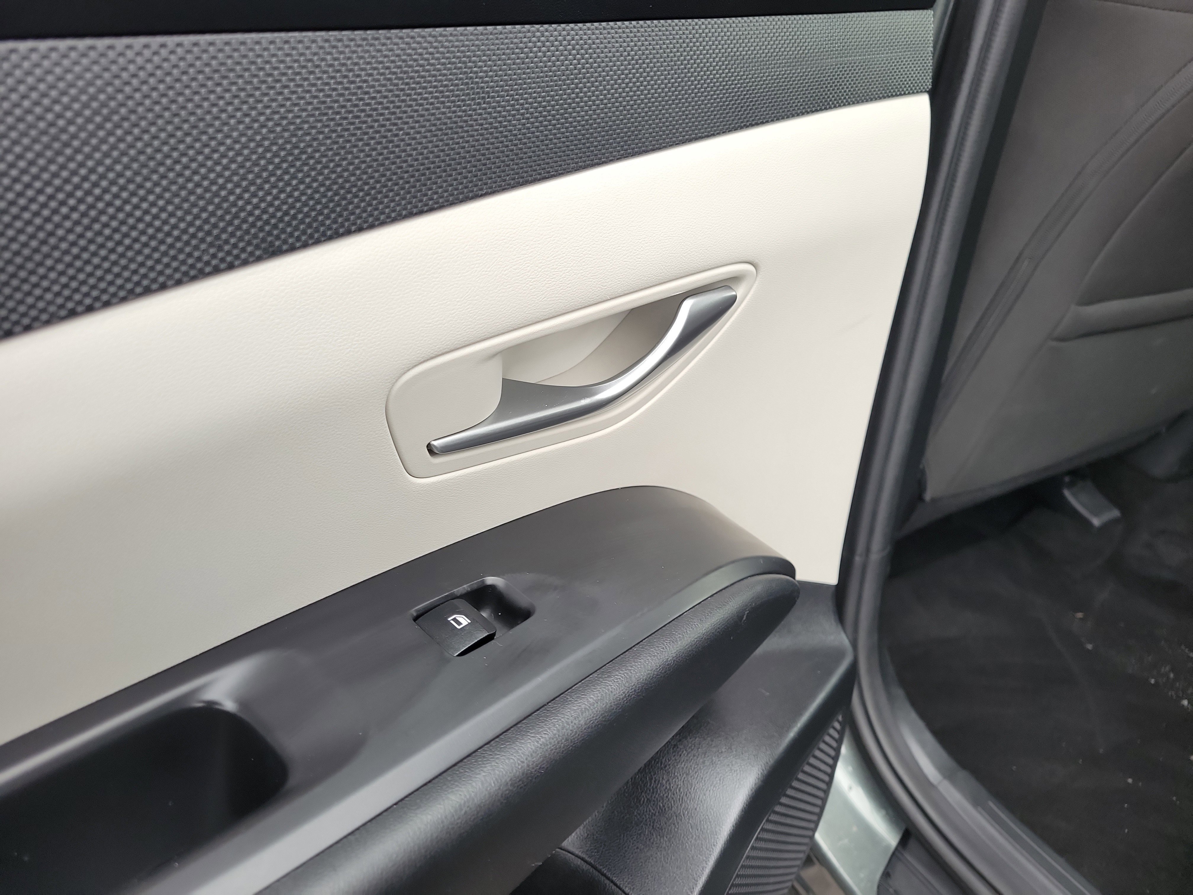 Used 2022 Hyundai Tucson SE image 13