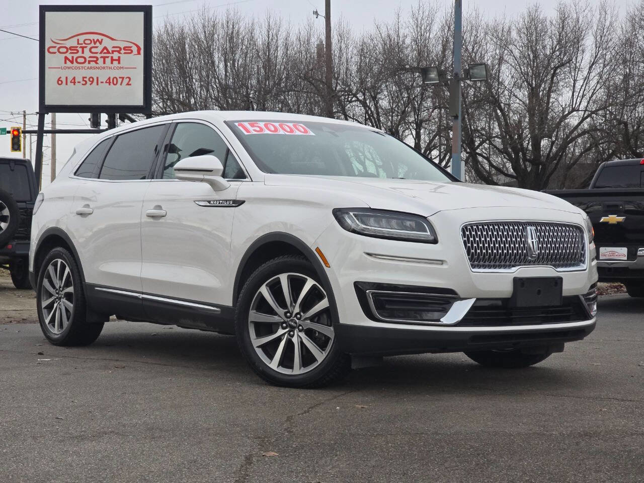 Used 2019 Lincoln Nautilus Select image 2