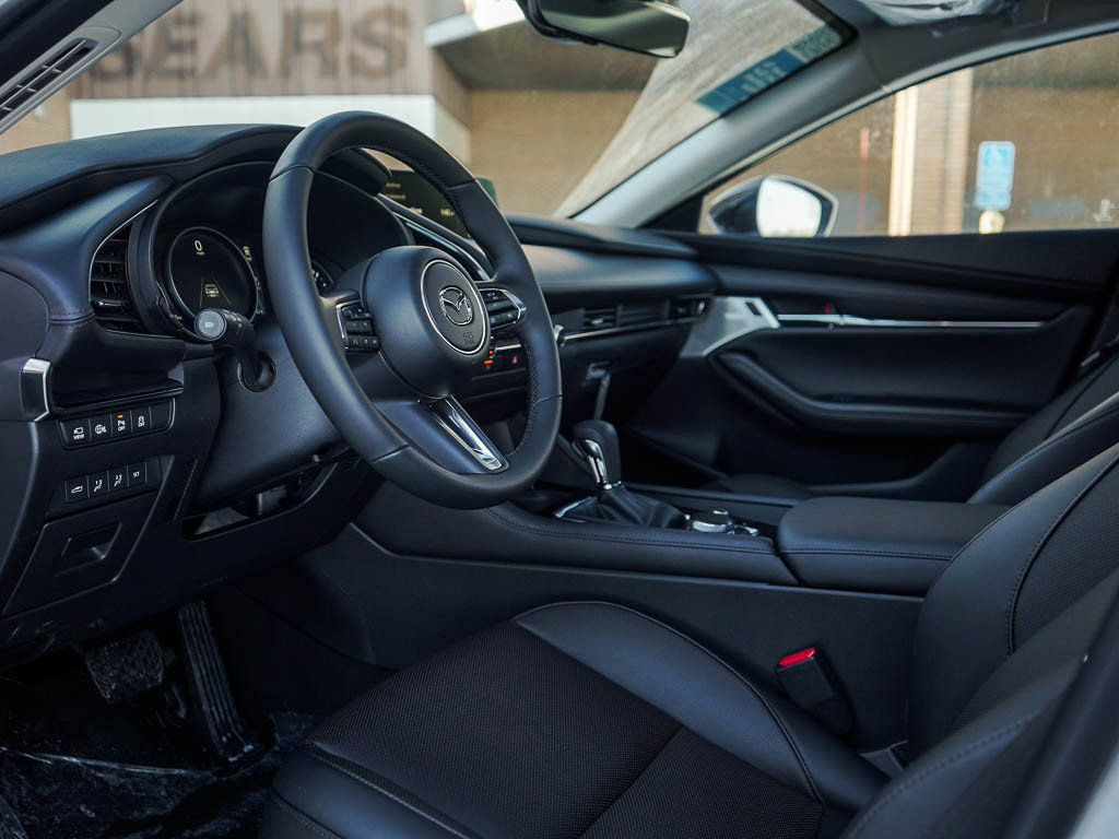 New 2026 MAZDA MAZDA3 2.5 Turbo Sedan w/Premium Plus image 16