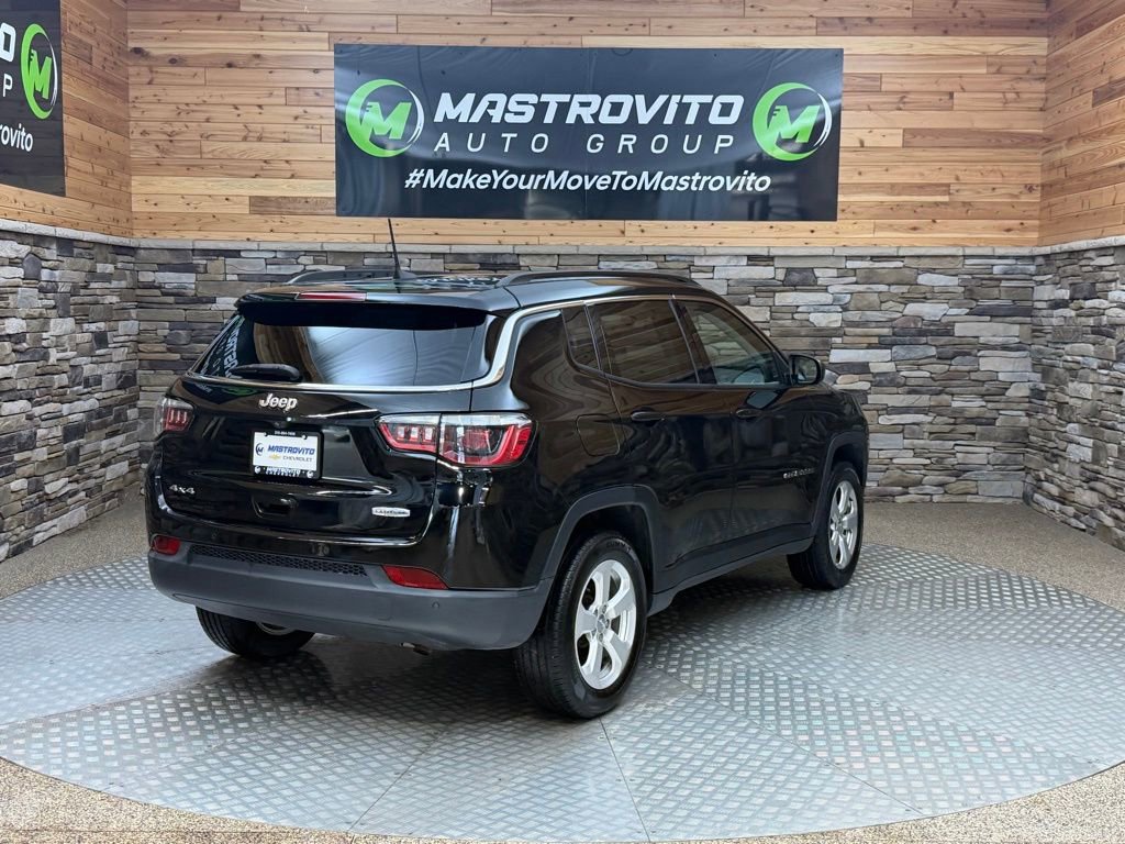 Used 2018 Jeep Compass Latitude w/ Popular Equipment Group AWD/4WD image 9