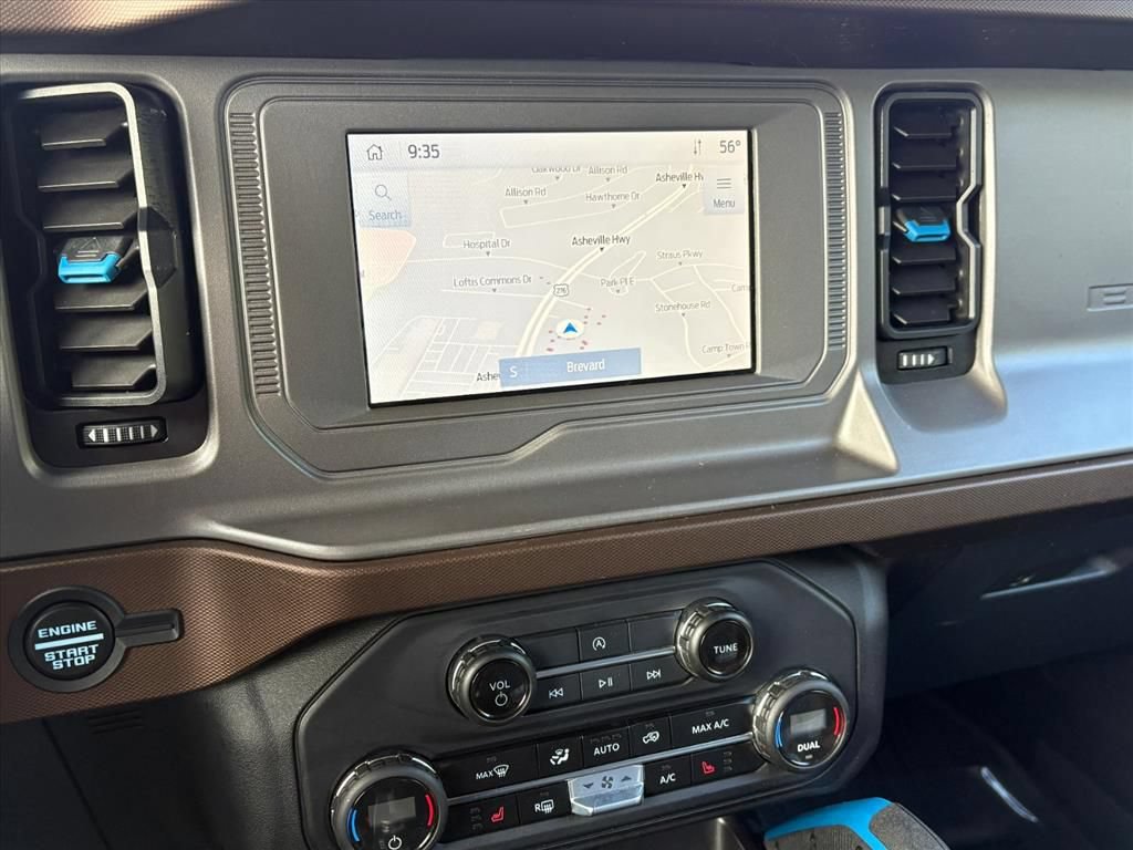 Used 2023 Ford Bronco Outer Banks AWD/4WD image 8