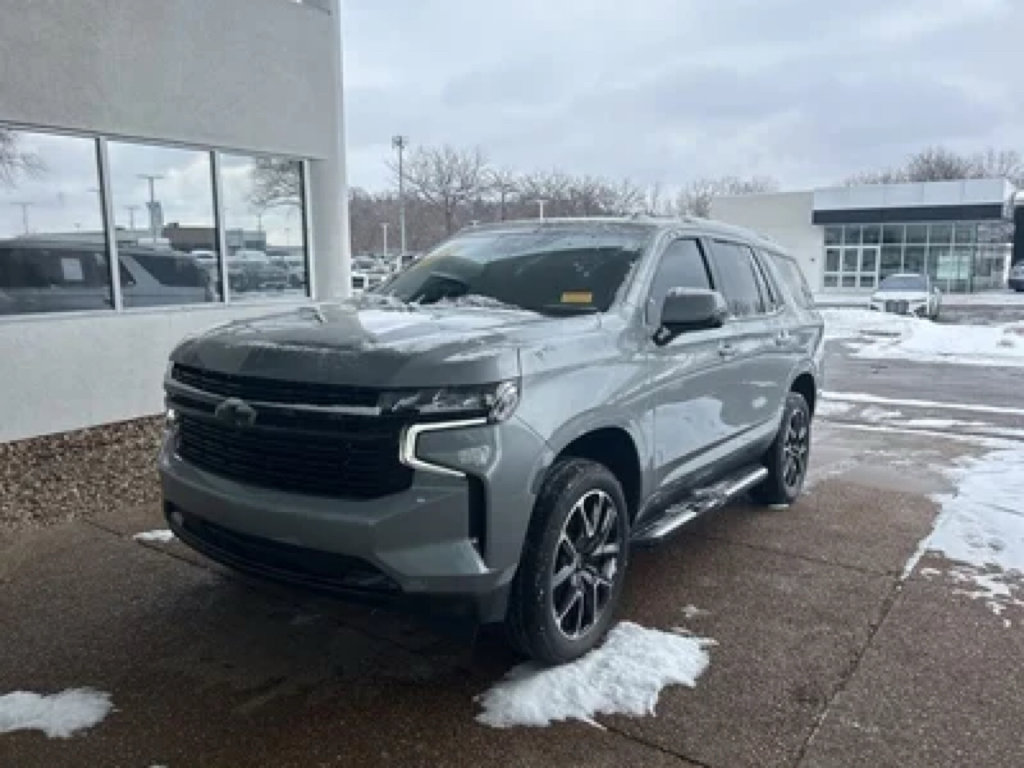 Used 2024 Chevrolet Tahoe RST w/ Luxury Package AWD/4WD image 1