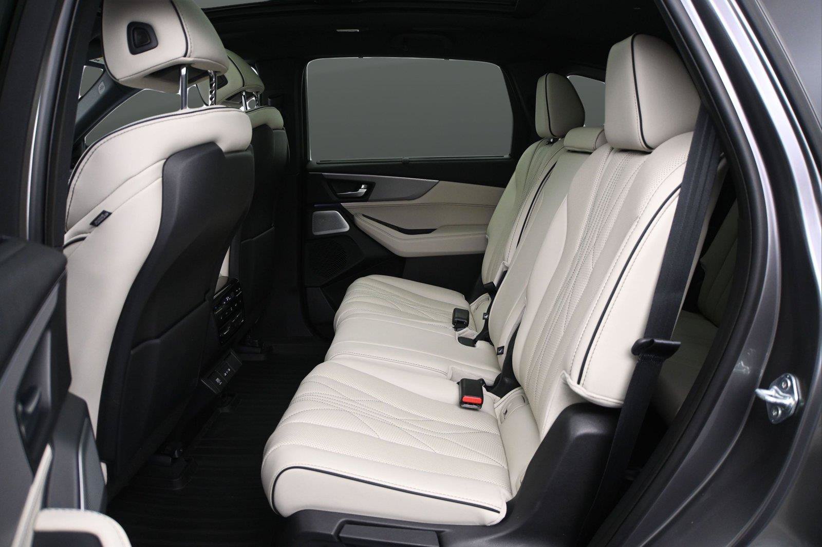 Certified 2025 Acura MDX A-Spec w/ Advance Package AWD/4WD image 10