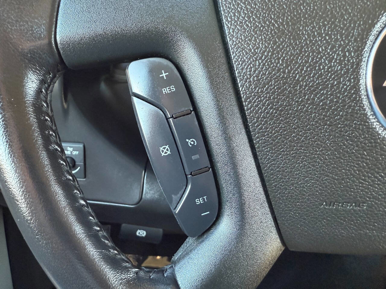 Used 2023 Chevrolet Express 3500 LS image 32