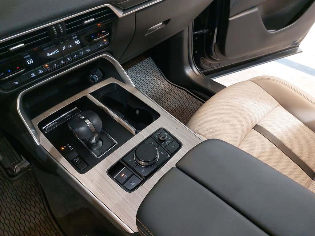 Used 2025 MAZDA CX-90 3.3 Turbo w/ Preferred Package image 26