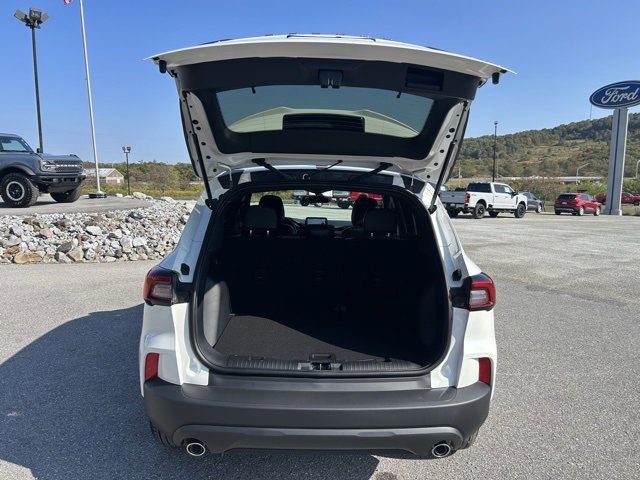 New 2025 Ford Escape ST-Line image 5