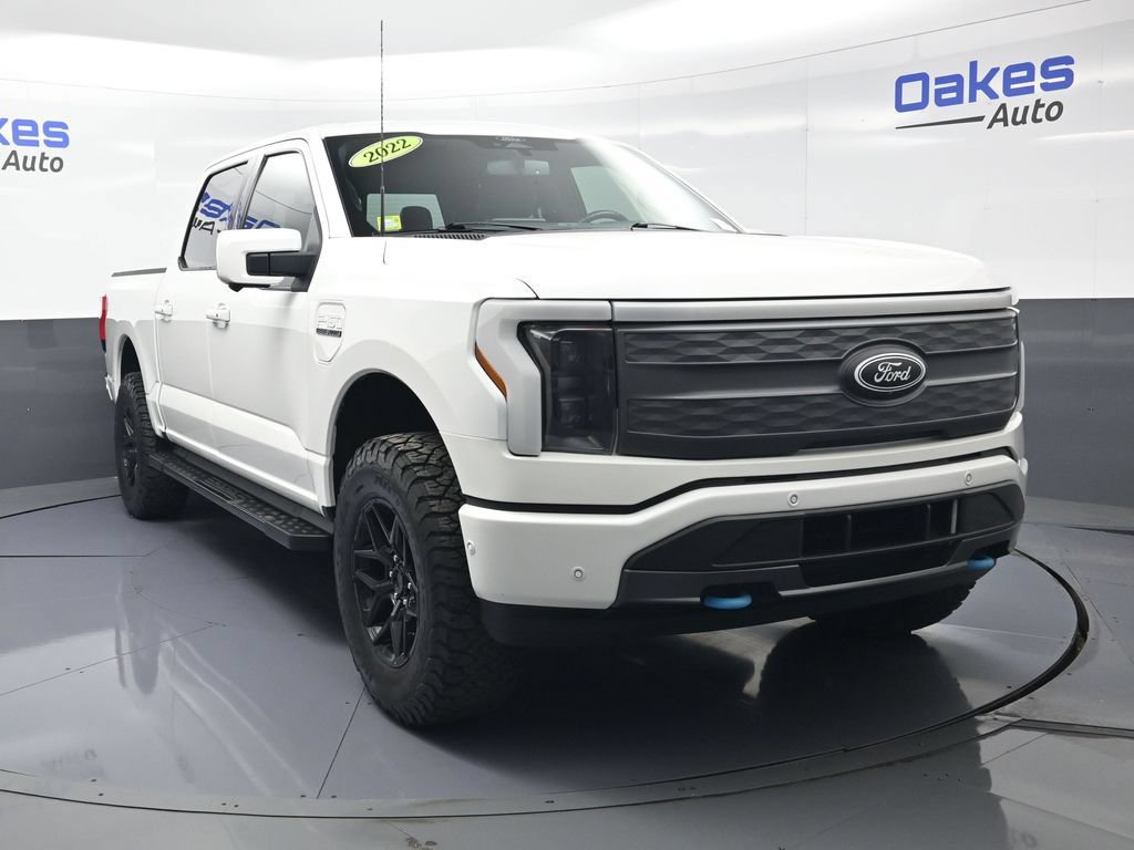 Used 2022 Ford F150 Lightning Lariat AWD/4WD image 3