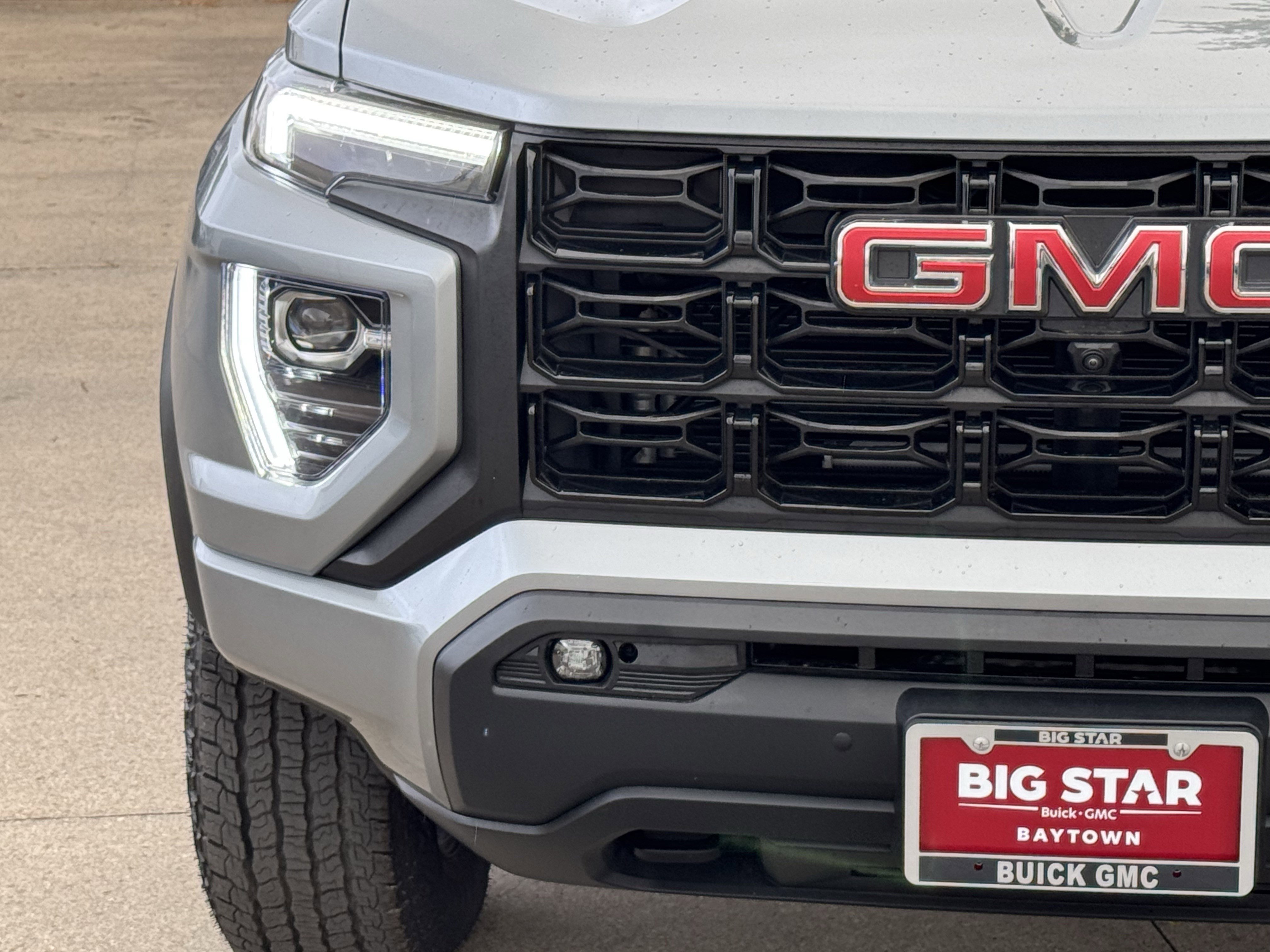 Used 2025 GMC Canyon Elevation w/ Convenience Package image 7