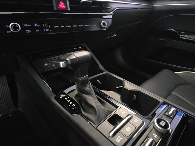 Used 2025 Kia K5 GT-Line w/ GT-Line Premium Package image 20