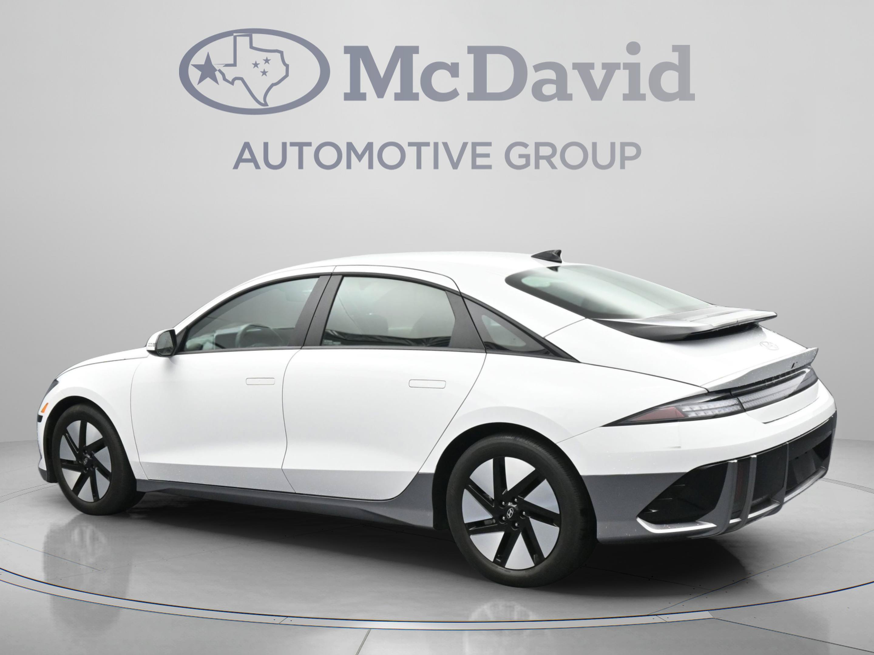 Used 2024 Hyundai Ioniq 6 SEL RWD image 6