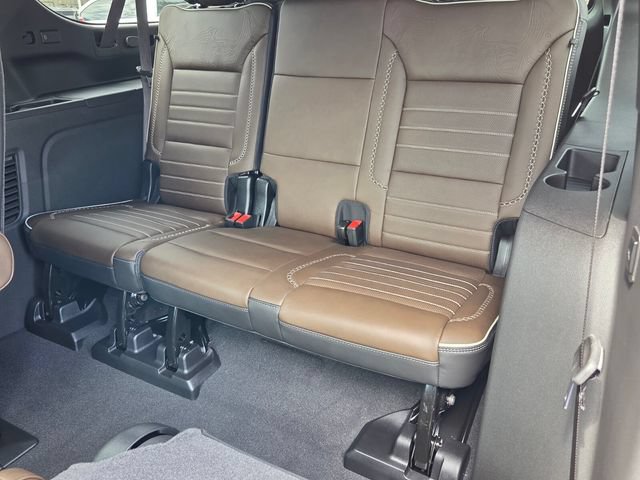 New 2026 GMC Yukon XL Denali Ultimate AWD/4WD image 7