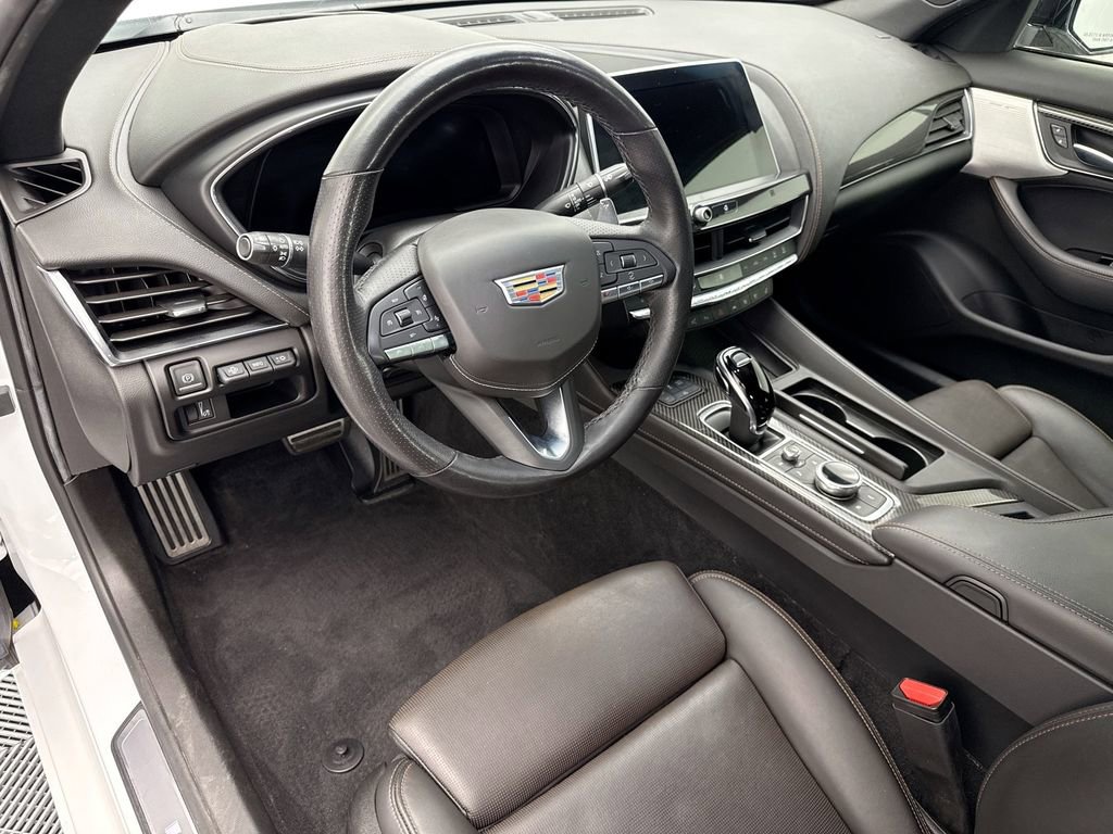 Used 2021 Cadillac CT5 V w/ Premium Package image 9