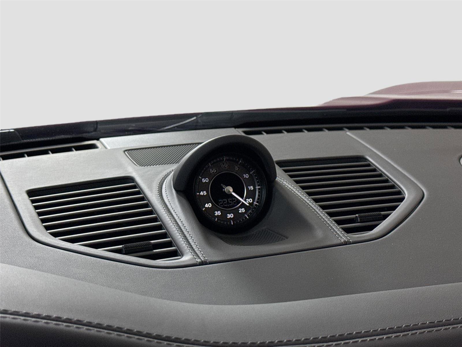 Used 2024 Porsche 911 Turbo S AWD/4WD image 19
