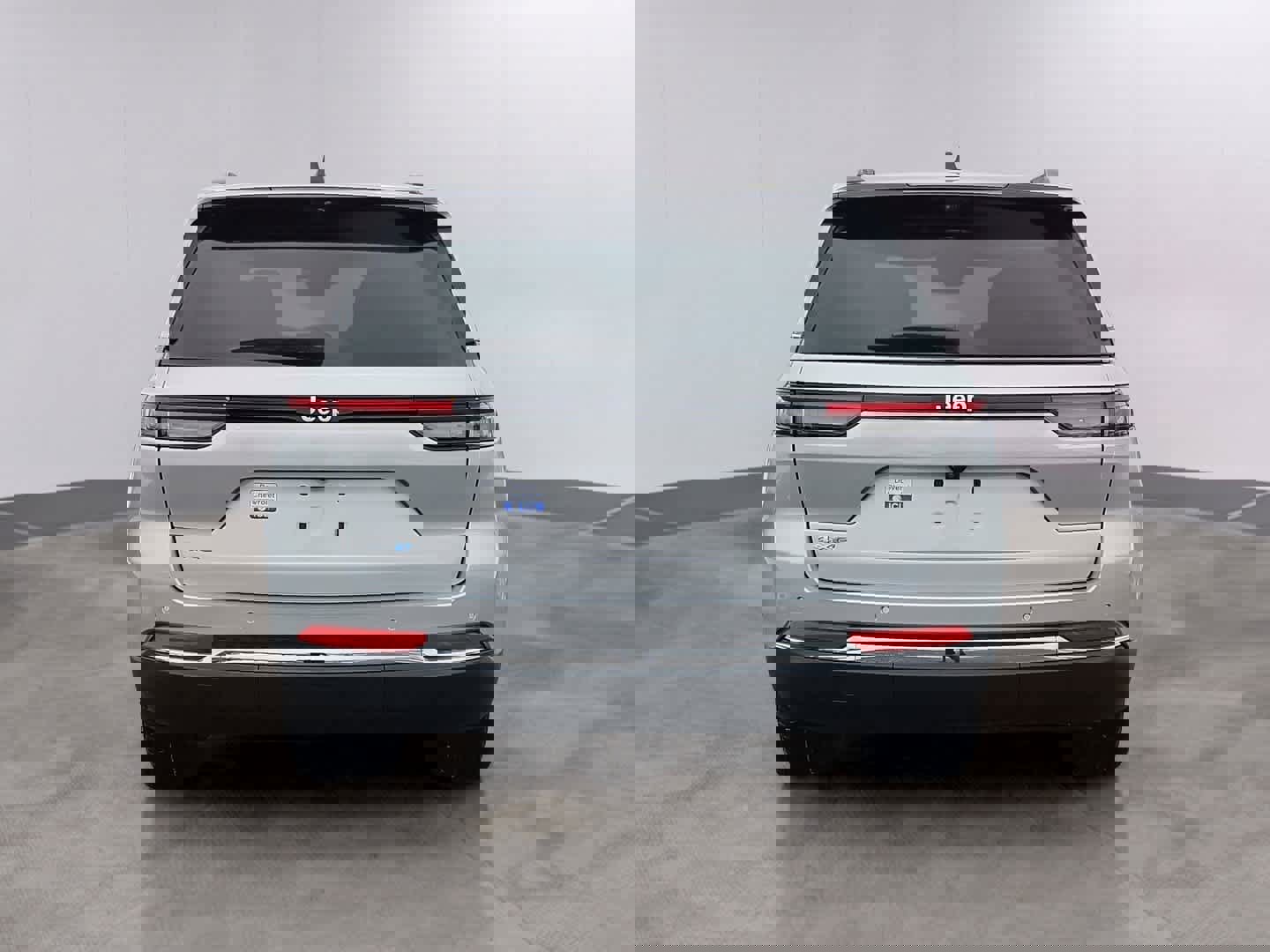 Used 2024 Jeep Grand Cherokee Limited 4xe w/ Luxury Tech Group II image 5