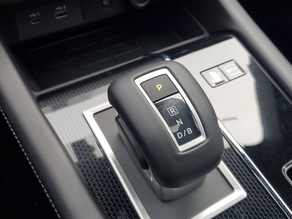 New 2025 Mitsubishi Outlander SEL Black Edition image 24