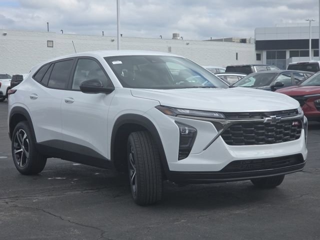 New 2026 Chevrolet Trax RS w/ Driver Confidence Package FWD image 14