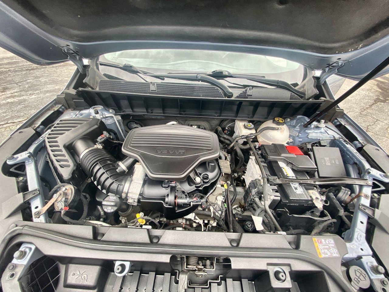 Used 2017 GMC Acadia SLE image 29