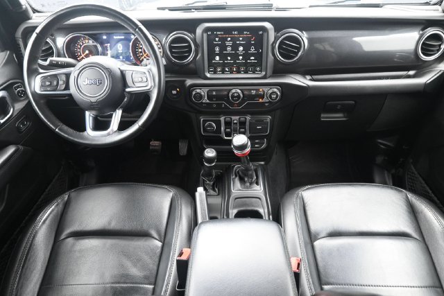 Used 2020 Jeep Wrangler Unlimited Sahara AWD/4WD image 13