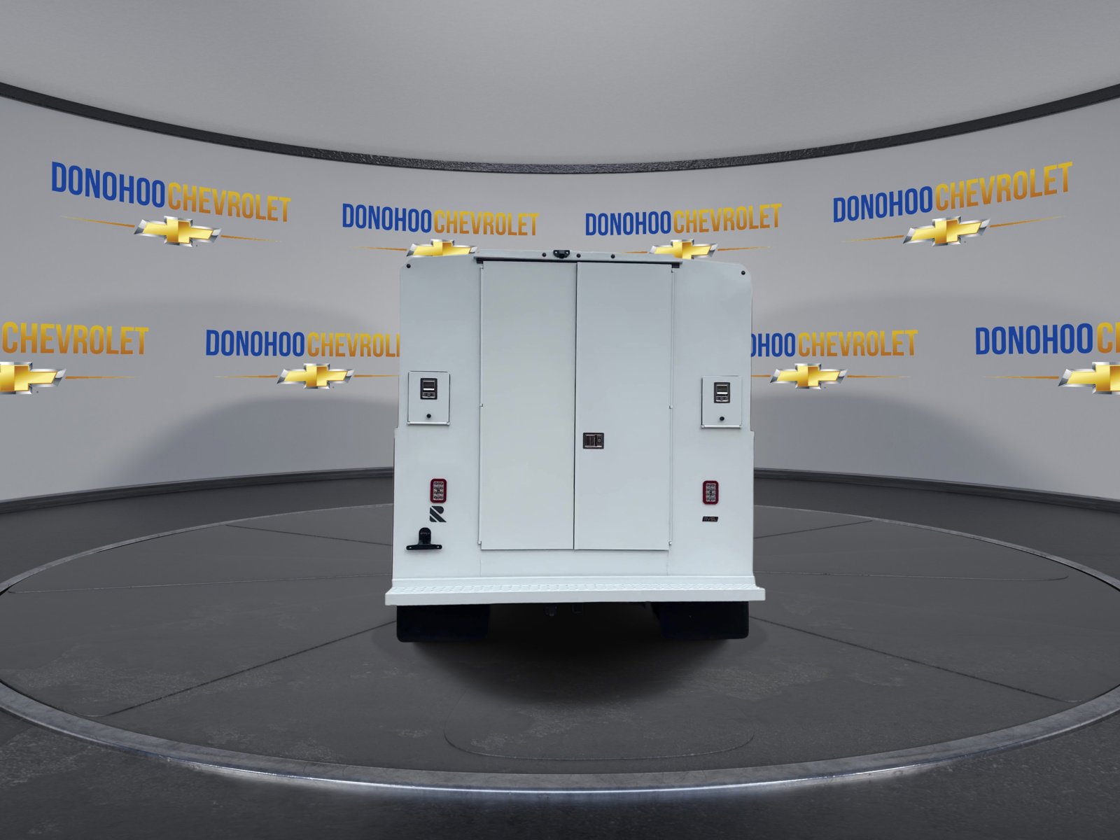 New 2025 Chevrolet Express 3500 w/ Power Convenience Package image 7