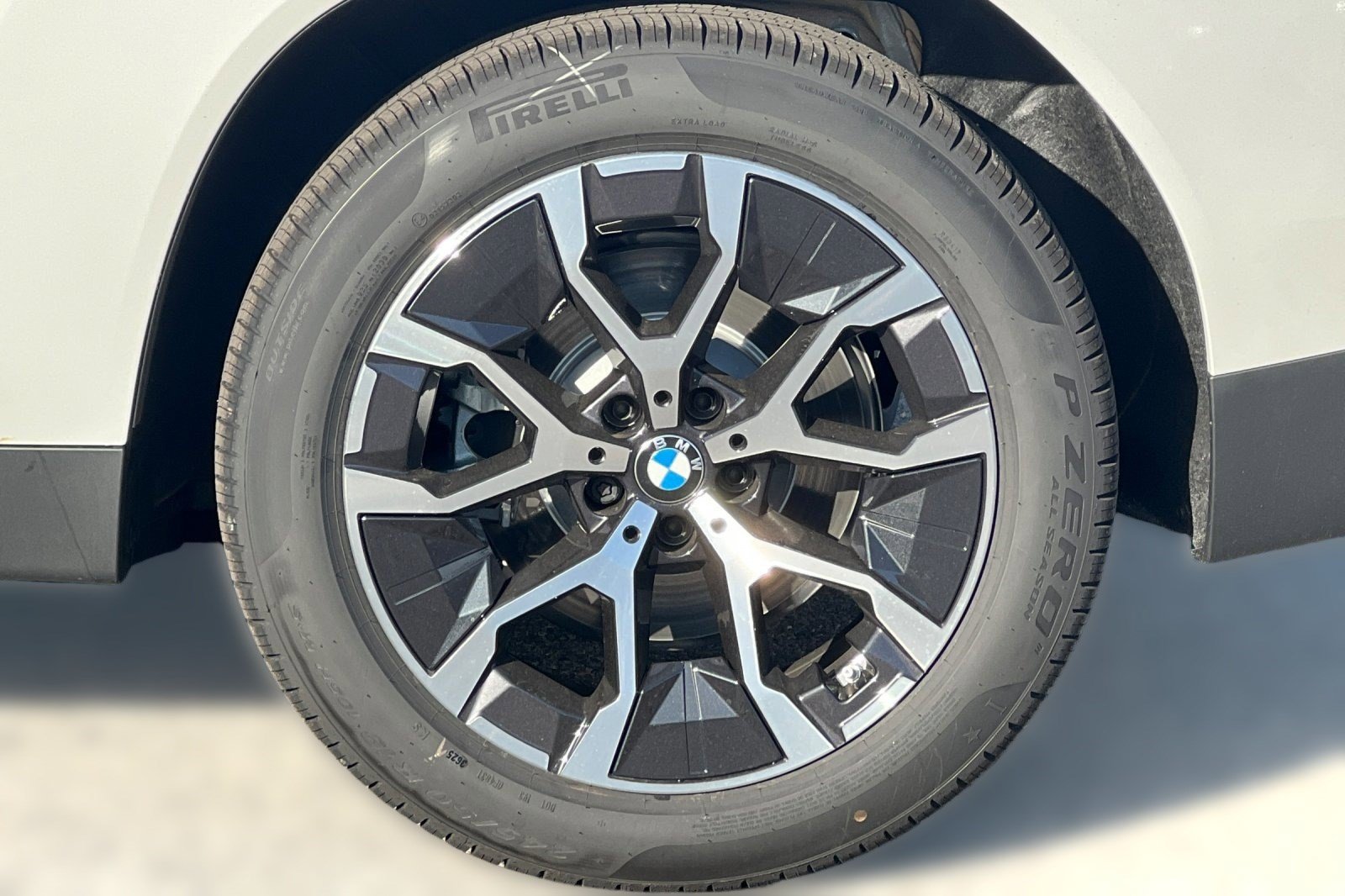 Used 2026 BMW X3 xDrive30i w/ Premium Package AWD/4WD image 11