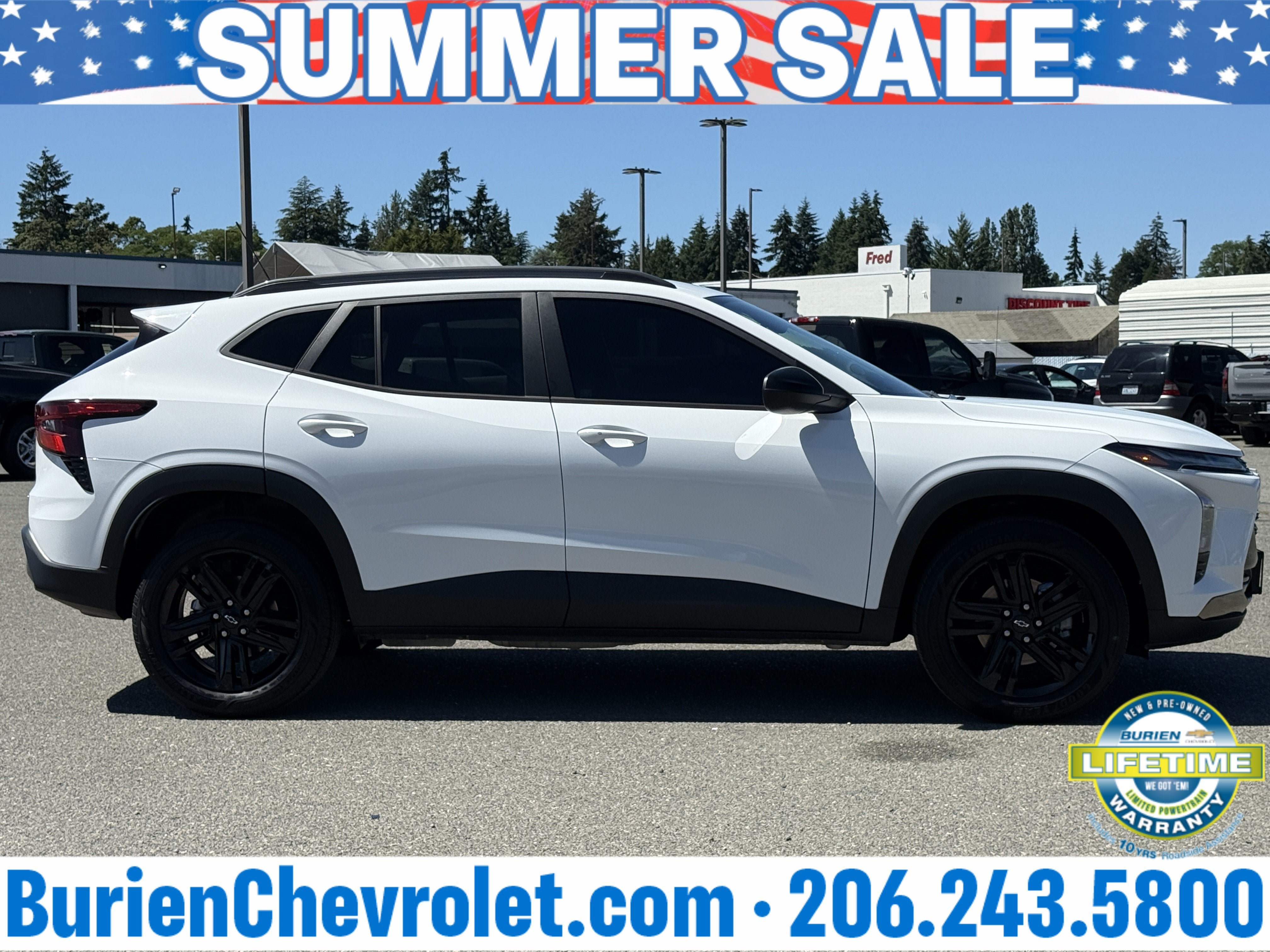 Used 2024 Chevrolet Trax ACTIV w/ Sunroof Package FWD image 6