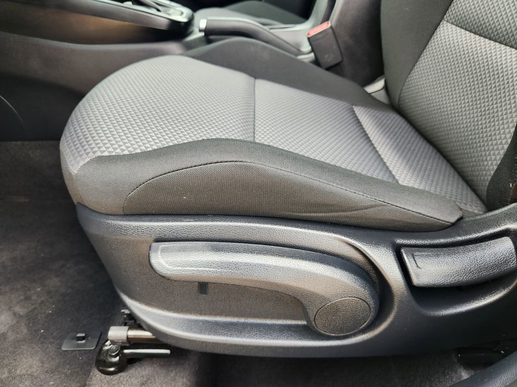 Certified 2025 Kia Soul LX FWD image 27