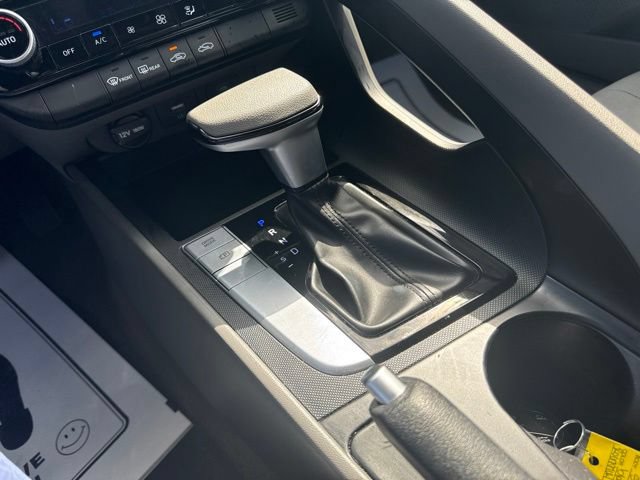 Used 2024 Hyundai Elantra SEL FWD image 19
