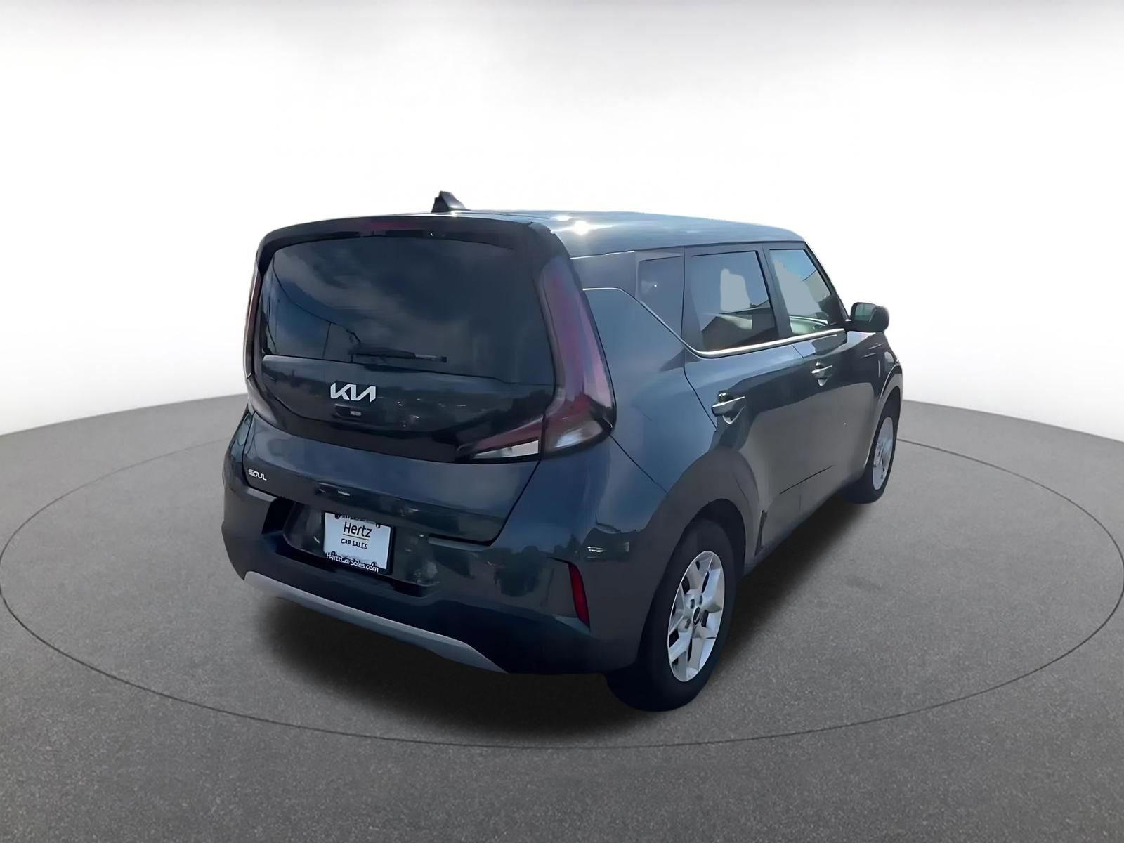 Used 2025 Kia Soul LX w/ LX Technology Package FWD image 15