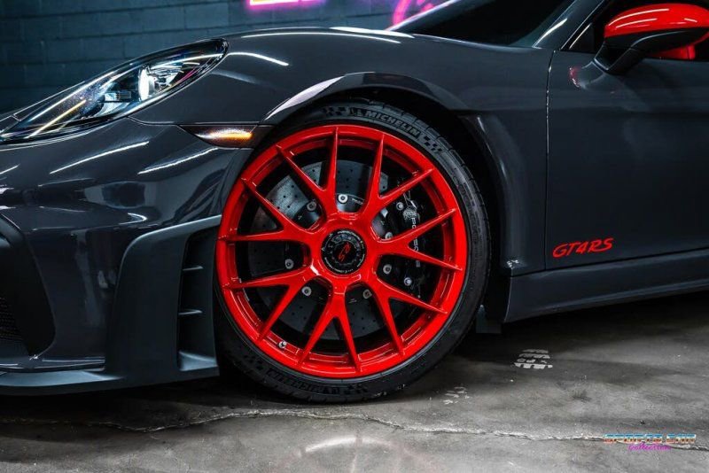 Used 2023 Porsche 718 Cayman GT4 RS image 13