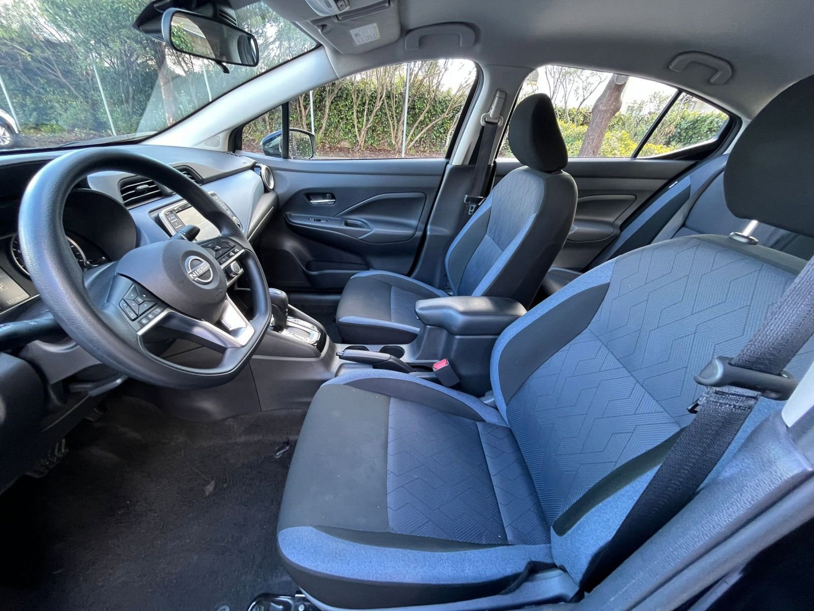 Used 2025 Nissan Versa SV image 24