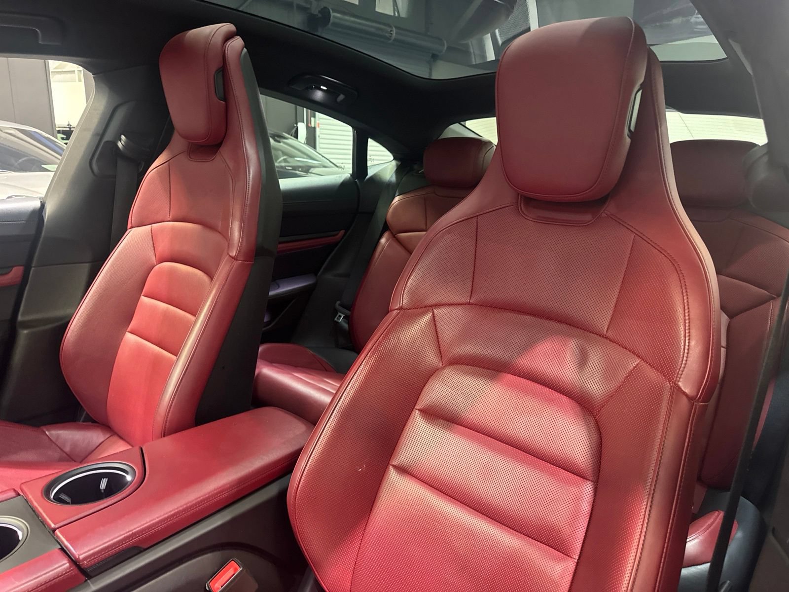 Used 2020 Porsche Taycan 4S AWD/4WD image 20