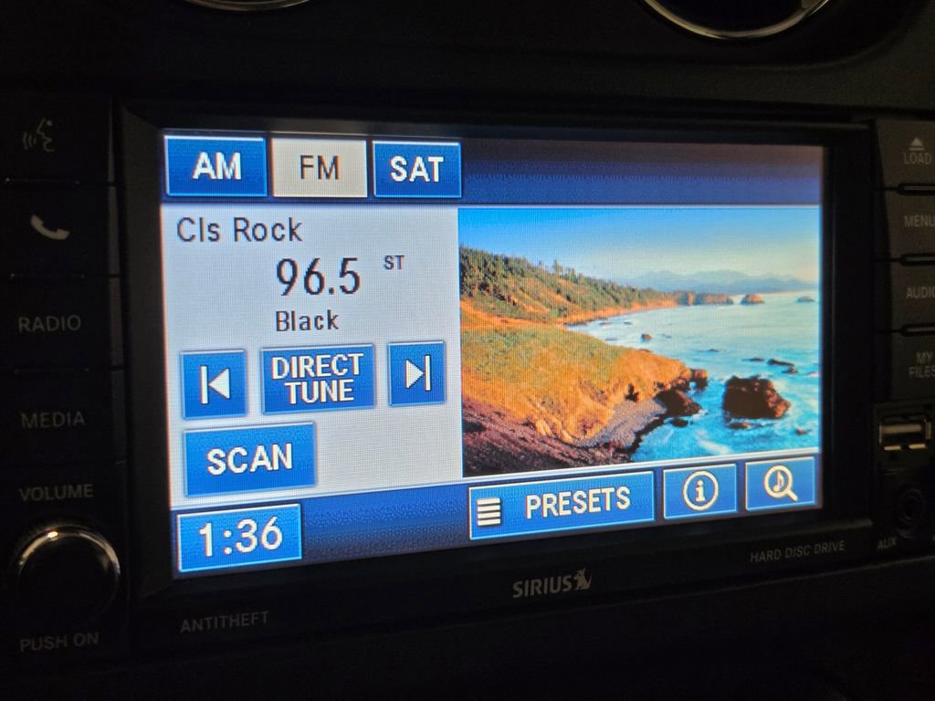 Used 2012 Jeep Patriot Latitude w/ Sun/Sound Group image 3