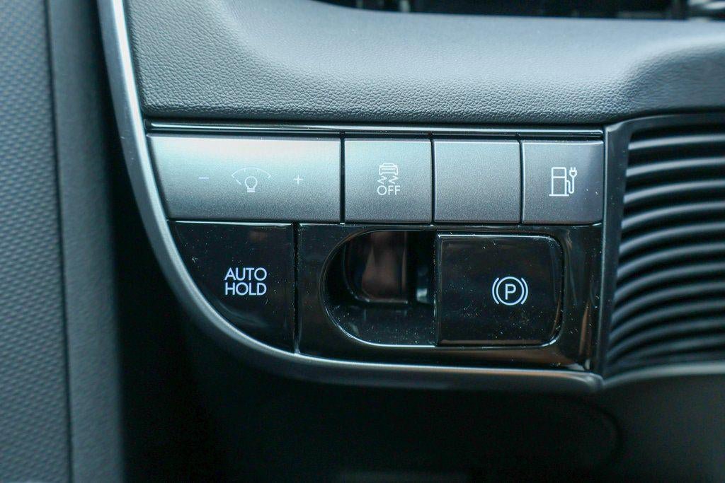 New 2026 Hyundai Ioniq 5 SE image 22