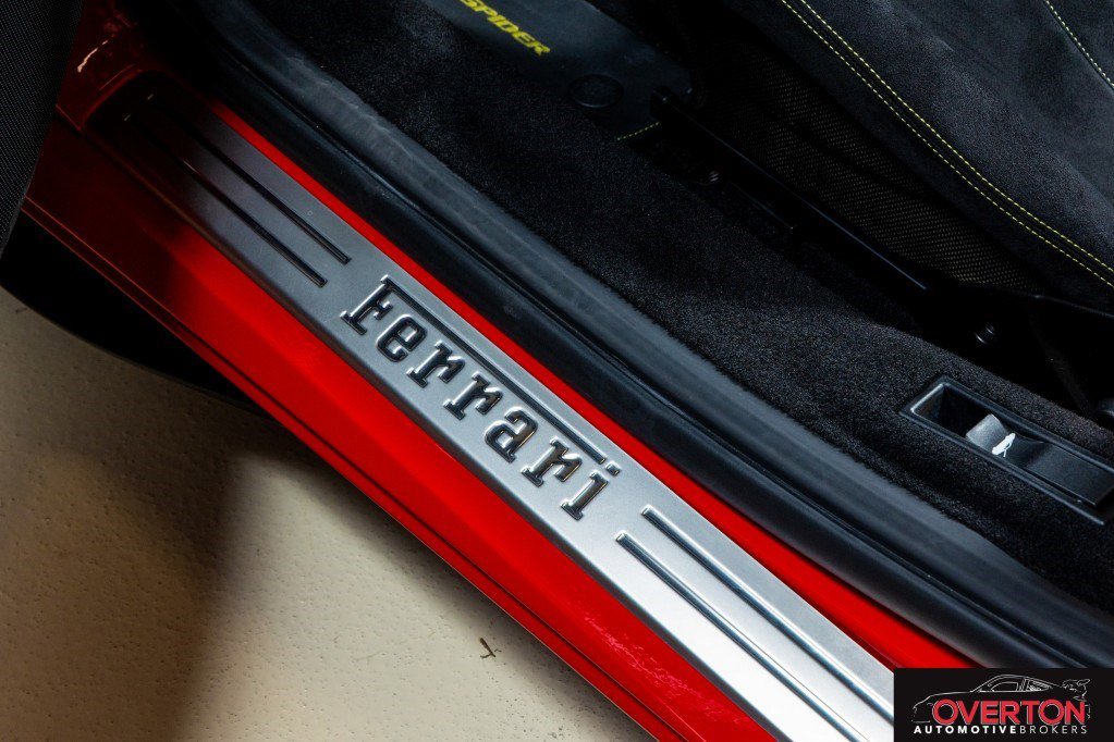 Used 2022 Ferrari F8 Tributo image 26