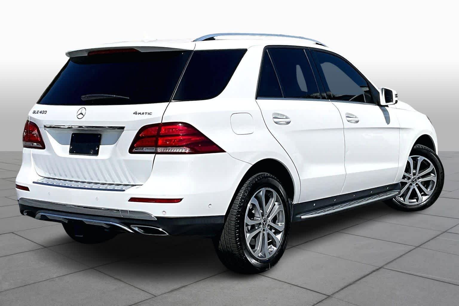 Used 2019 Mercedes-Benz GLE 400 4MATIC image 13