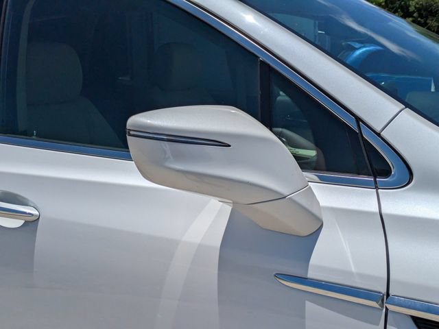 Used 2020 Buick Enclave Essence w/ Sound and Sites Package FWD image 12