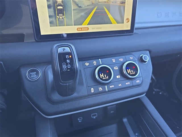 Used 2023 Land Rover Defender 110 S image 23