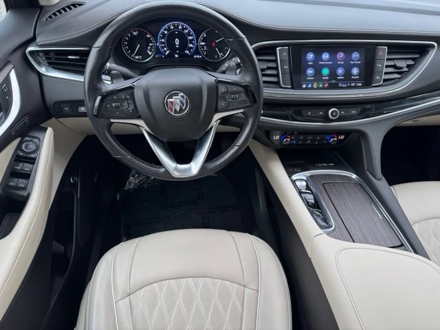 Certified 2022 Buick Enclave Avenir AWD/4WD image 17