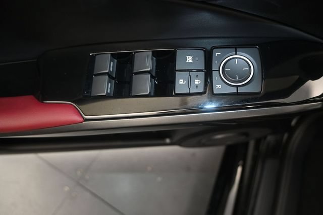 Used 2025 Lexus IS 350 F Sport RWD image 12