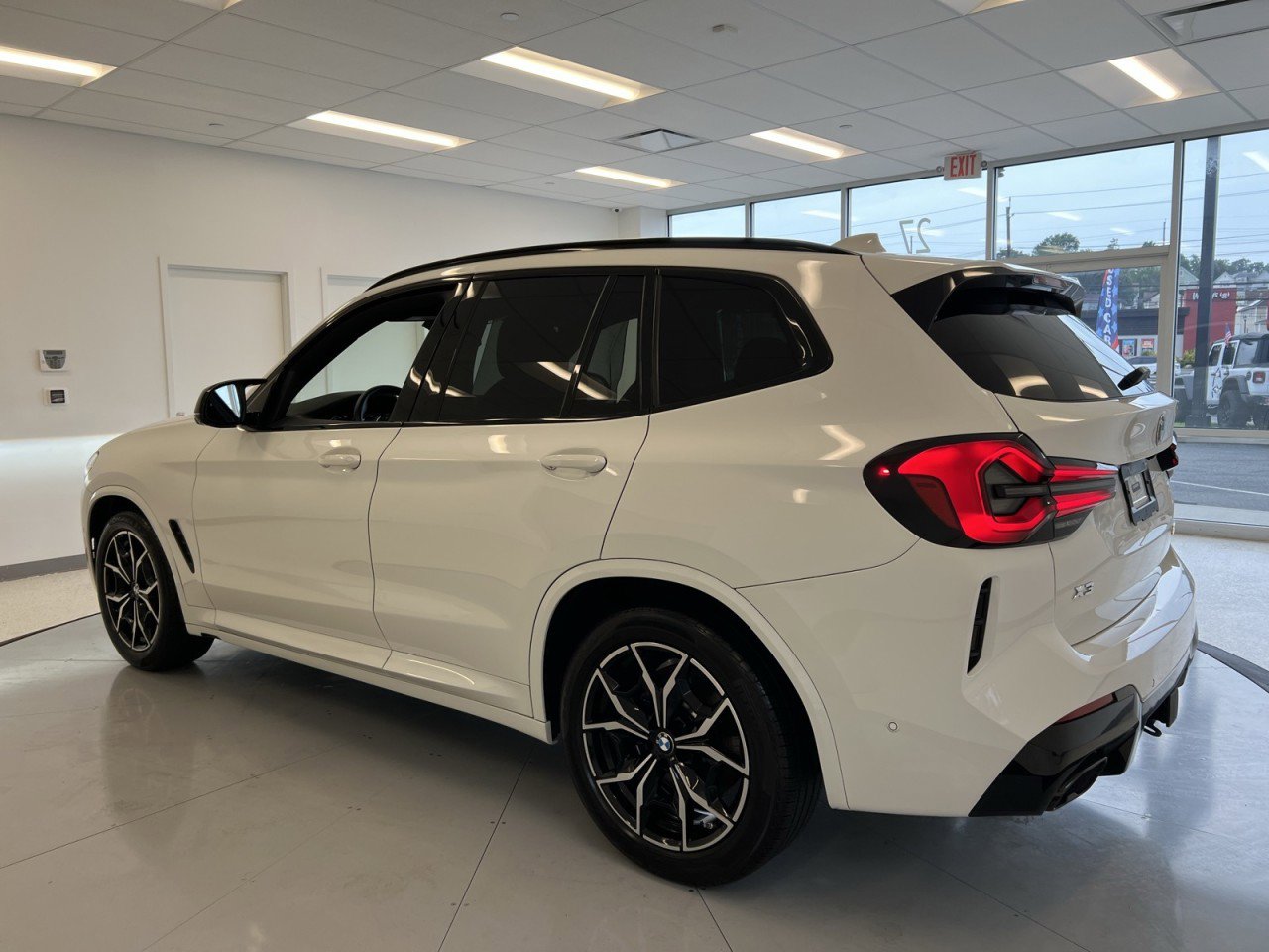 Used 2023 BMW X3 M40i image 76