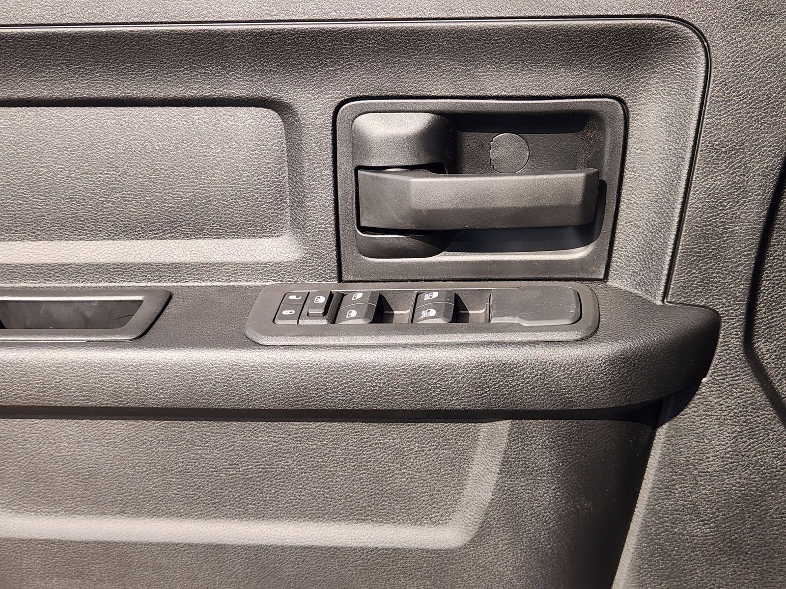 New 2026 RAM 2500 Tradesman AWD/4WD image 19