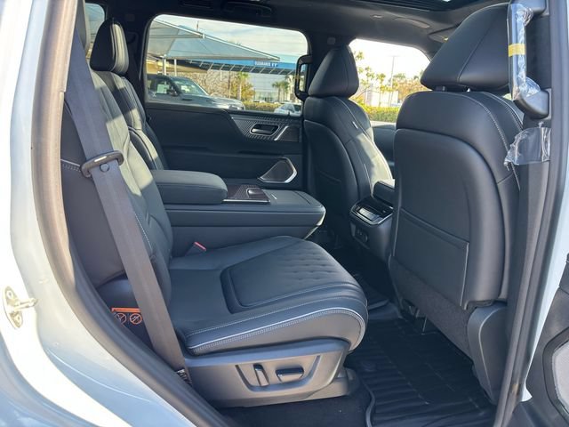 New 2026 INFINITI QX80 Autograph w/ Premium Cargo Package AWD/4WD image 21