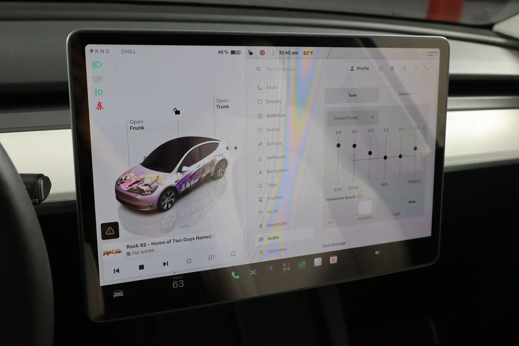 Used 2023 Tesla Model Y Long Range AWD/4WD image 35