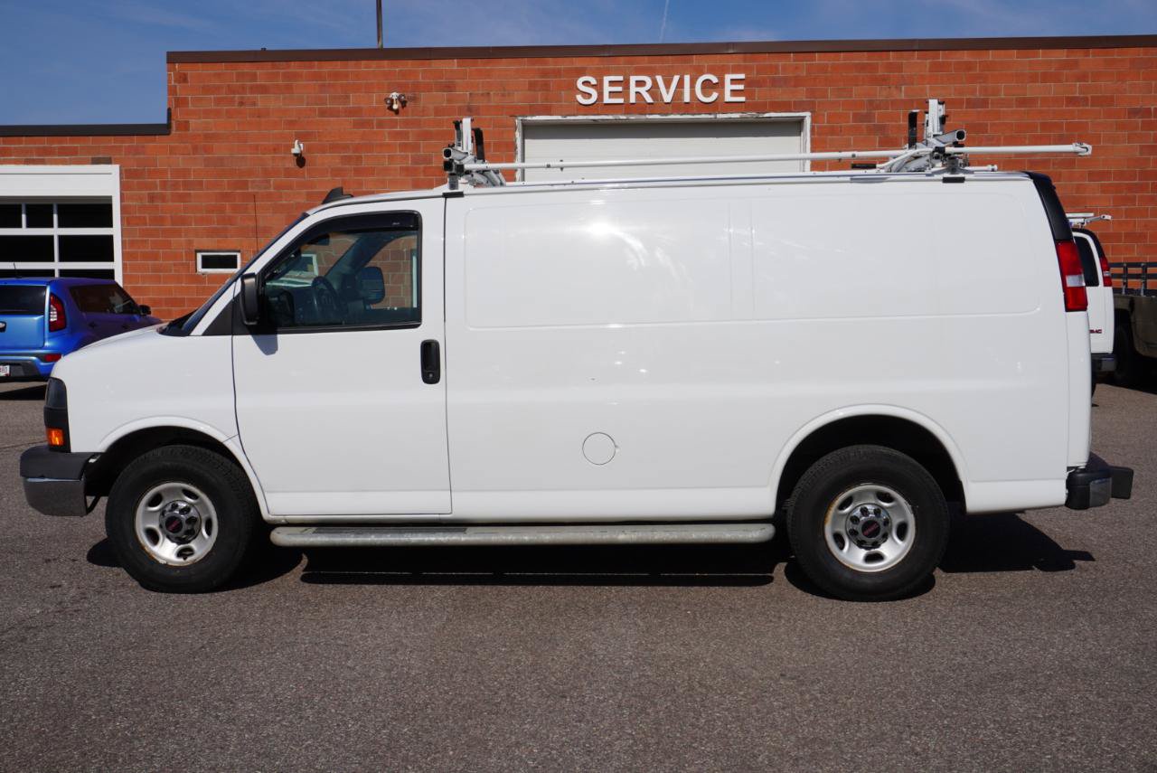Used 2020 GMC Savana 2500 w/ Driver Convenience Package RWD image 2