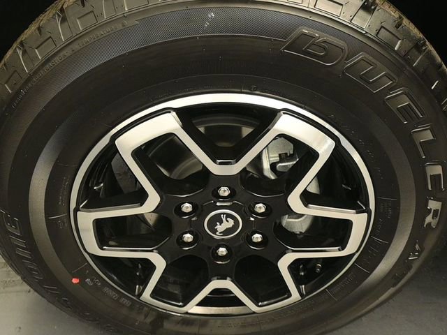 New 2026 Ford Bronco Outer Banks image 15