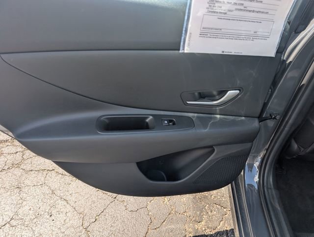 Used 2024 Hyundai Elantra SEL FWD image 10