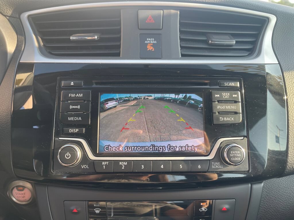 Used 2018 Nissan Sentra SV FWD image 9