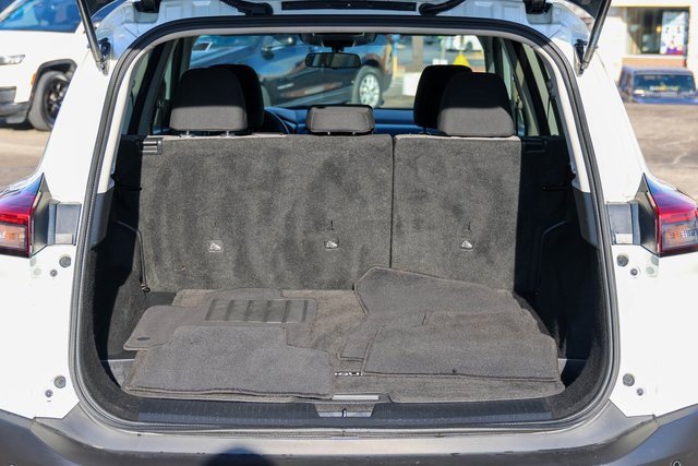 Used 2021 Nissan Rogue SV image 8