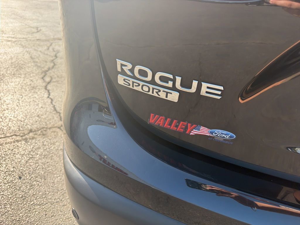 Used 2020 Nissan Rogue Sport S AWD/4WD image 44