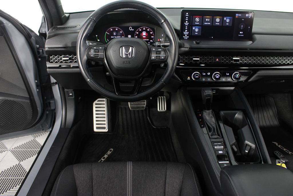 Used 2023 Honda Accord Sport image 11